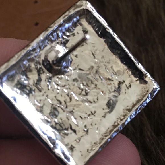 Peach enamel swirl silver tone setting earrings - Picture 5 of 5